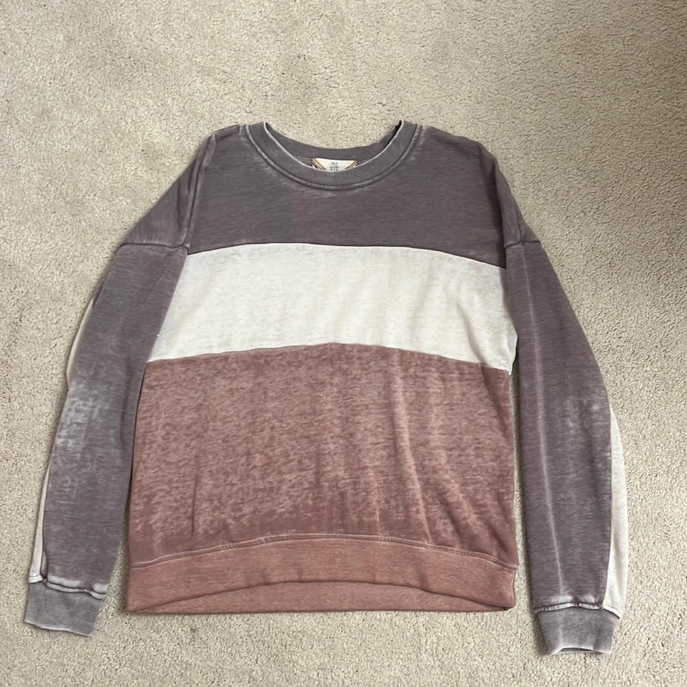 Pink rose thin sweater long sleeve size S